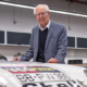 Porsche gratuliert Peter Falk zum 90. Geburtstag