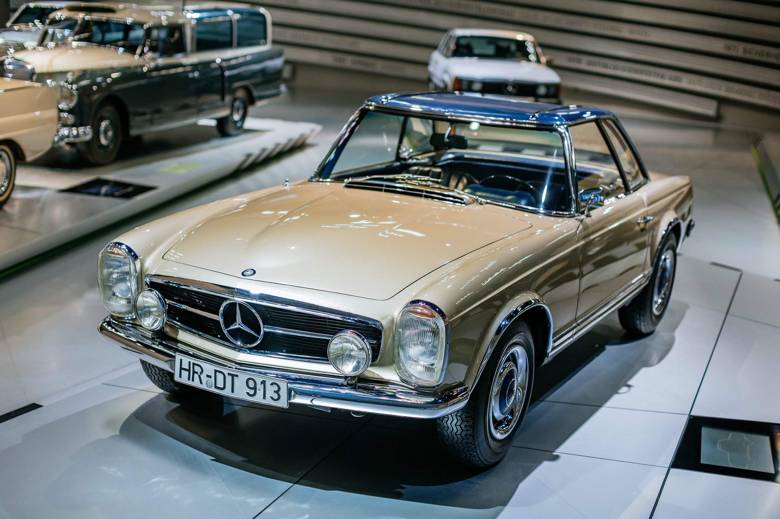 Mercedes-Benz Stilikone und Rallyesieger: Die „Pagode“ von Mercedes-Benz